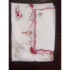 NOS Vintage Christmas Tablecloth & Napkins Set Embroidered Santa Sleigh Reindeer